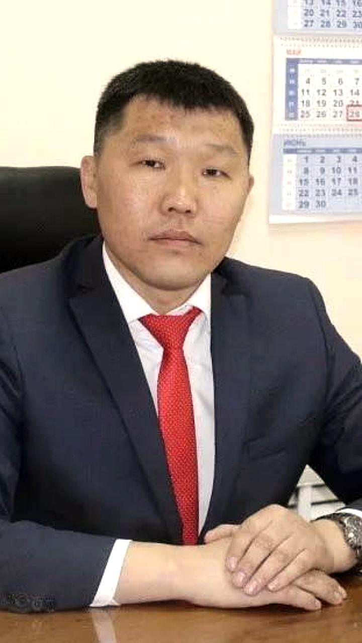 Глава Еравнинского района Бурятии Чингис Цыренжапов обвиняется в превышении полномочий
