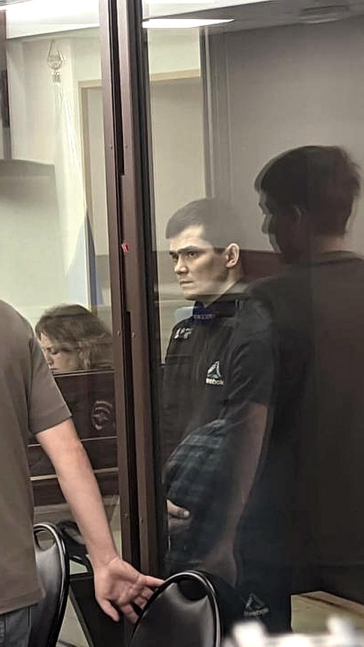 Осуждение пособника теракта в 'Крокусе' на 14 лет за попытку взрыва в Новосибирске