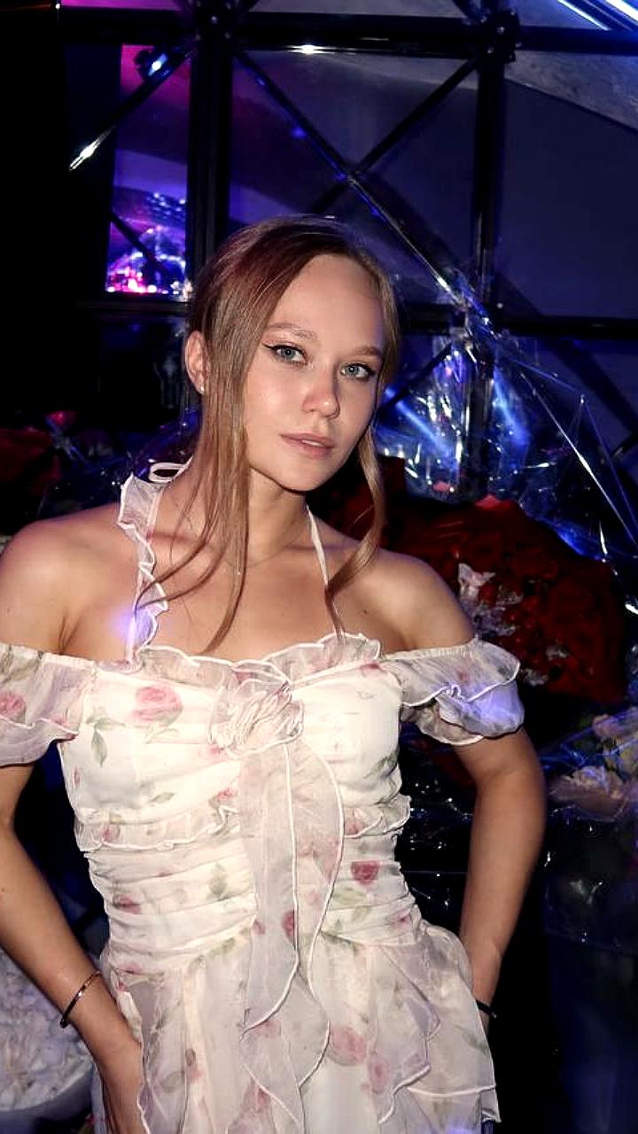 Ангелина Мельникова меняет музыкальную программу и отказывается от выборов в гордуму