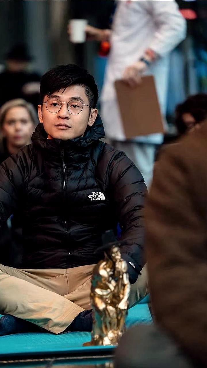 Житель Гонконга Денис Ква Хонг-Ванг стал чемпионом мира по ничегонеделанию