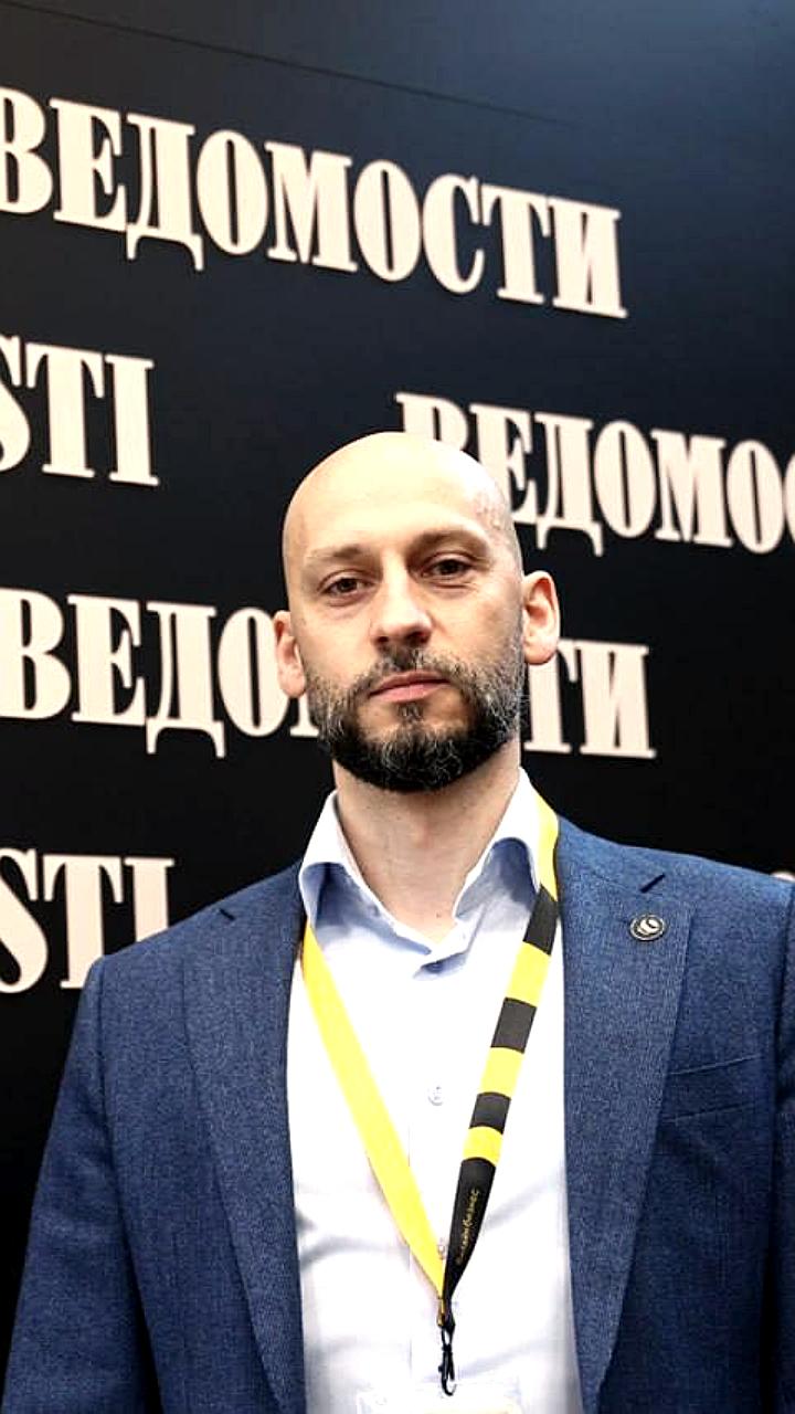 Искусственный интеллект может стать продавцом в формате «магазина на диване», считает Сергей Анохин