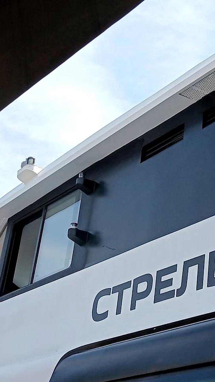 В Петербурге стартовали прогулочные рейсы на электросудне 'Стрельна' проекта 'Москва 2.0'