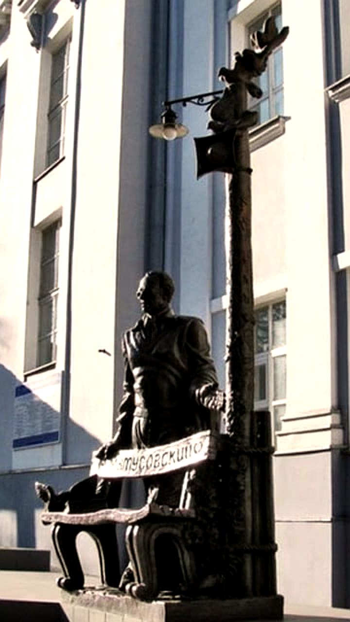 В Луганске откроют музей и памятник к 110-летию Михаила Матусовского