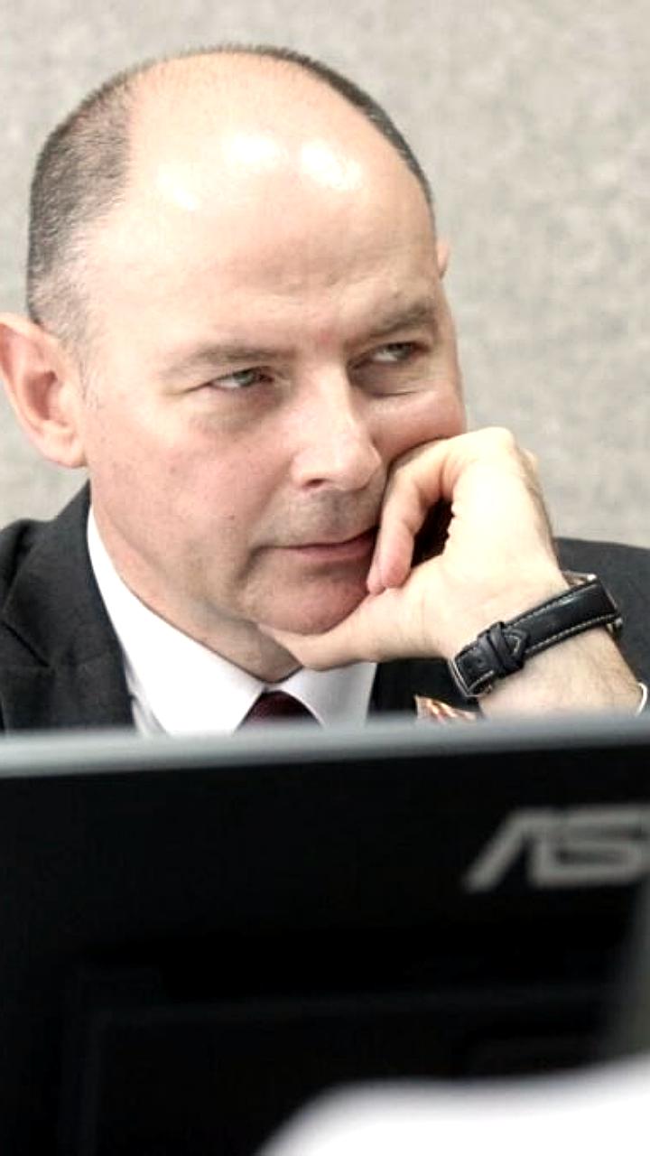 Губернатор Кушнаренко и Следственный комитет обсуждают решения для граждан в Узде и Санкт-Петербурге