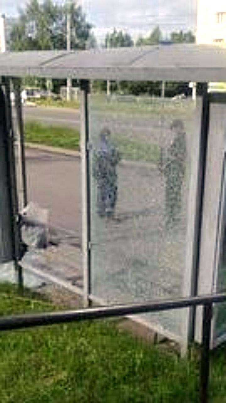В Челябинске 22-летний мужчина предстанет перед судом за вандализм в автобусе