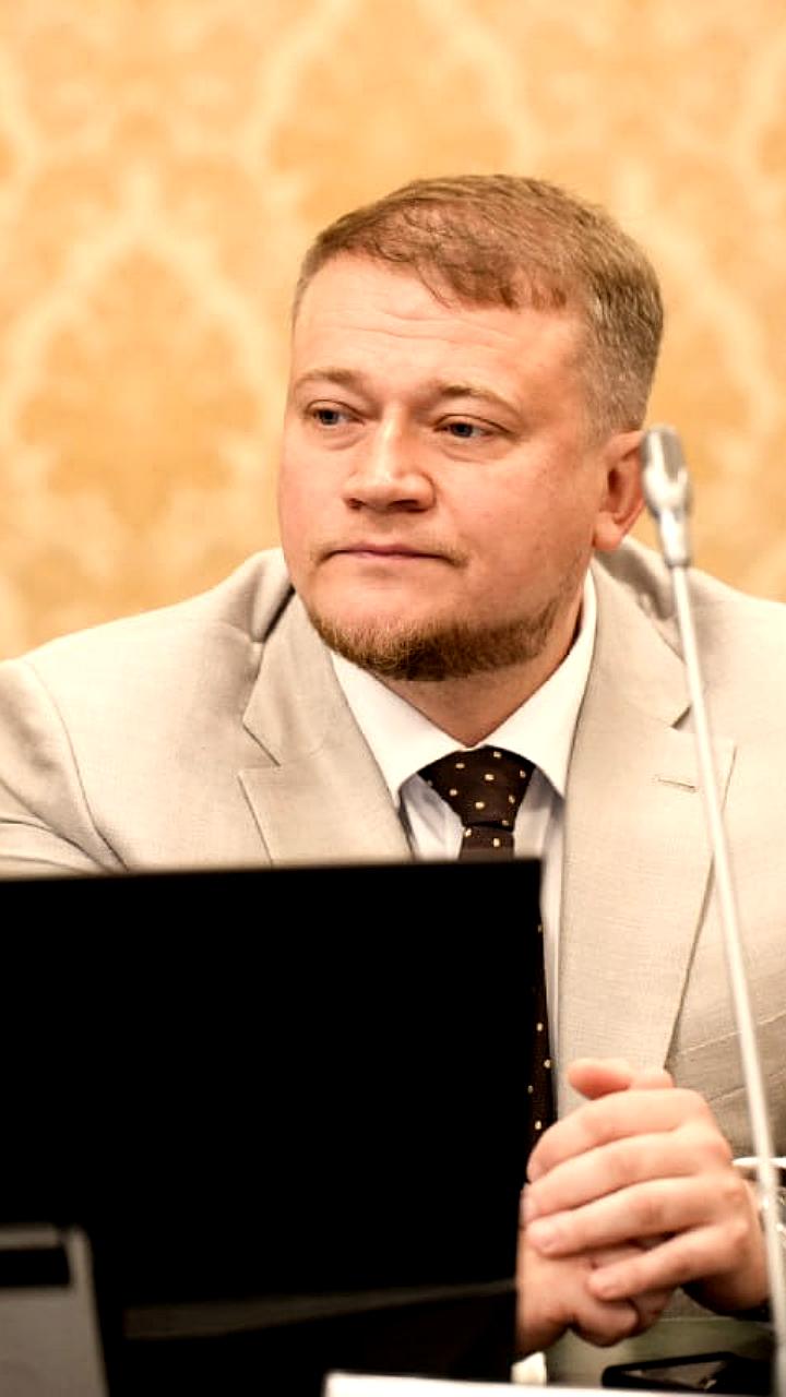 Губернатор Тюменской области обсуждает с застройщиками снижение спроса на жильё из-за высоких ипотечных ставок