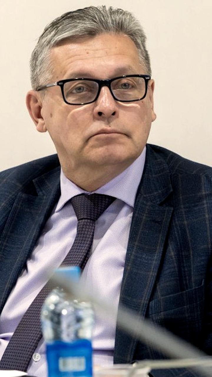 Принят закон об ограничении участия зарубежных компаний в исследованиях российского рынка