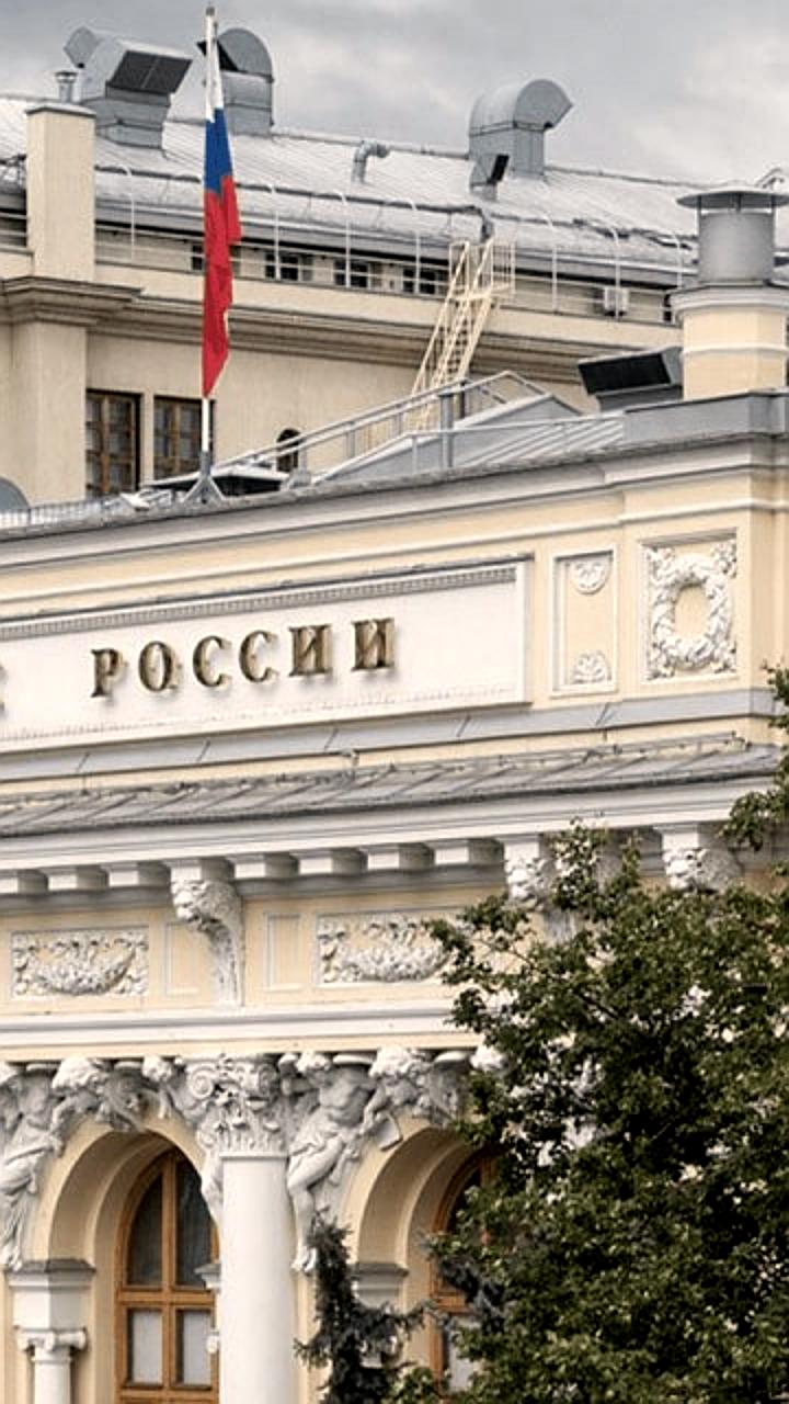 Крупнейшие российские банки демонстрируют снижение прибыли в первой половине 2025 года
