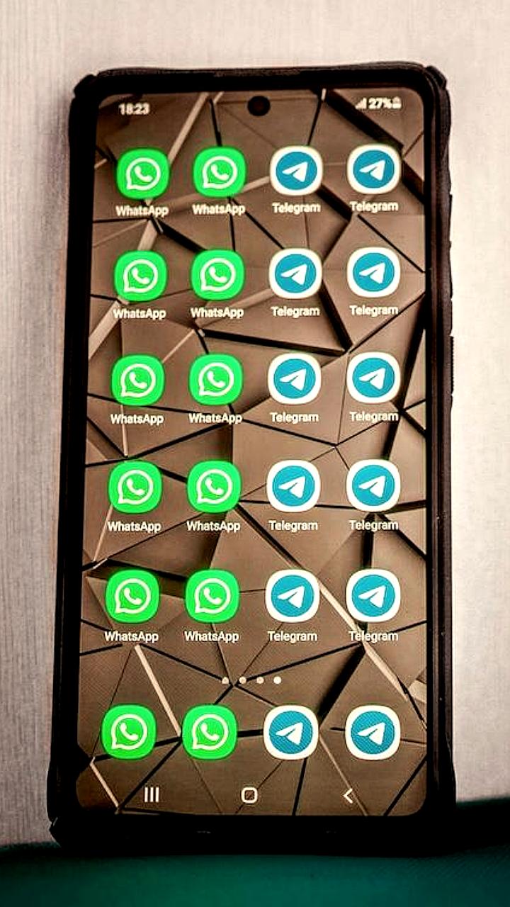 Госдума опровергла слухи о блокировке WhatsApp и Telegram