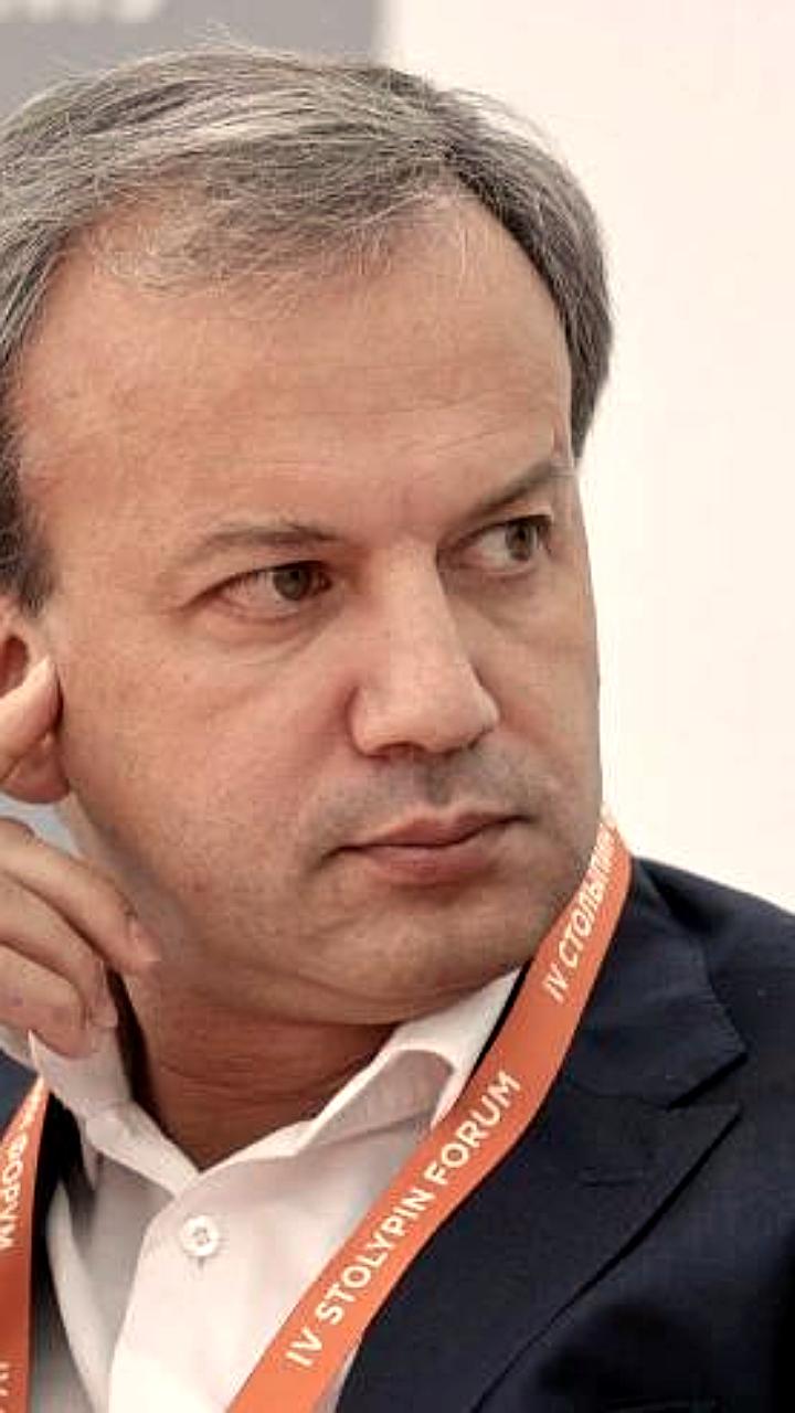 Латвия отказала в визе президенту FIDE Аркадию Дворковичу