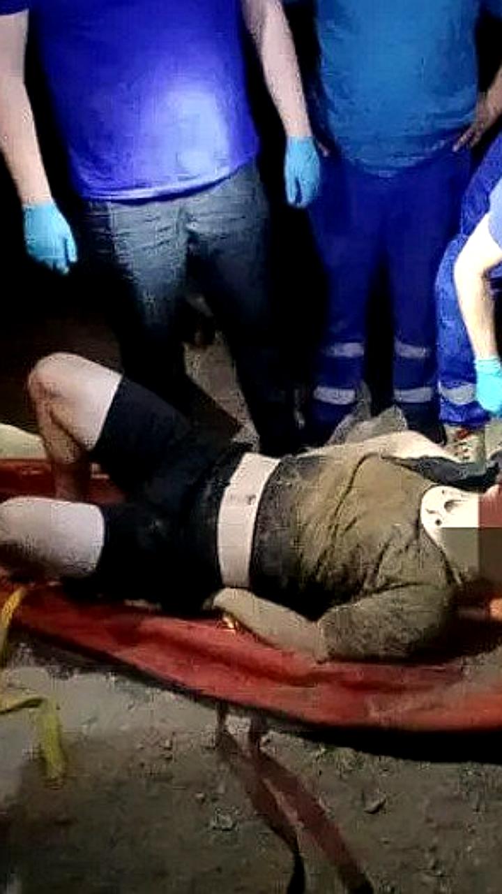 Спасатели эвакуировали мужчину, упавшего с обрыва в Севастополе