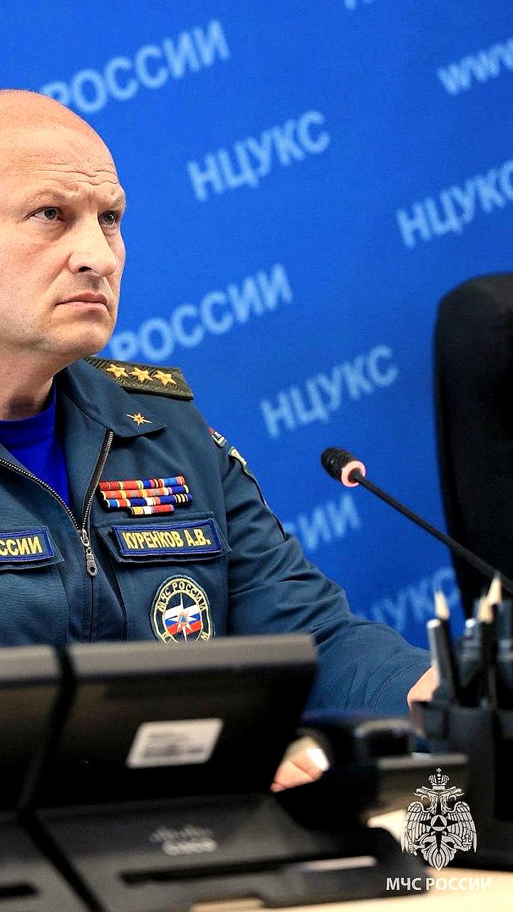 Глава МЧС России посетил Саратов для контроля ликвидации последствий обрушения дома