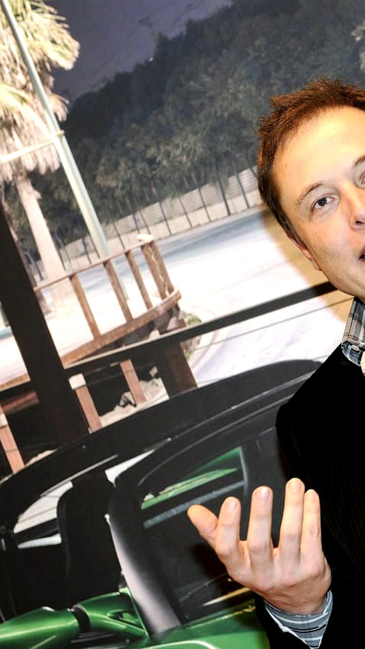 Акции Tesla снижаются на 9% после разочаровывающего отчета
