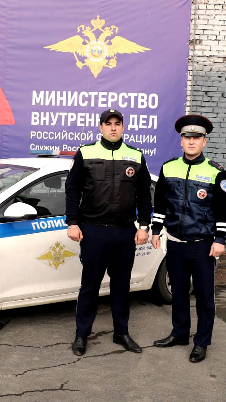 Госавтоинспекторы Норильска сопроводили роженицу в больницу