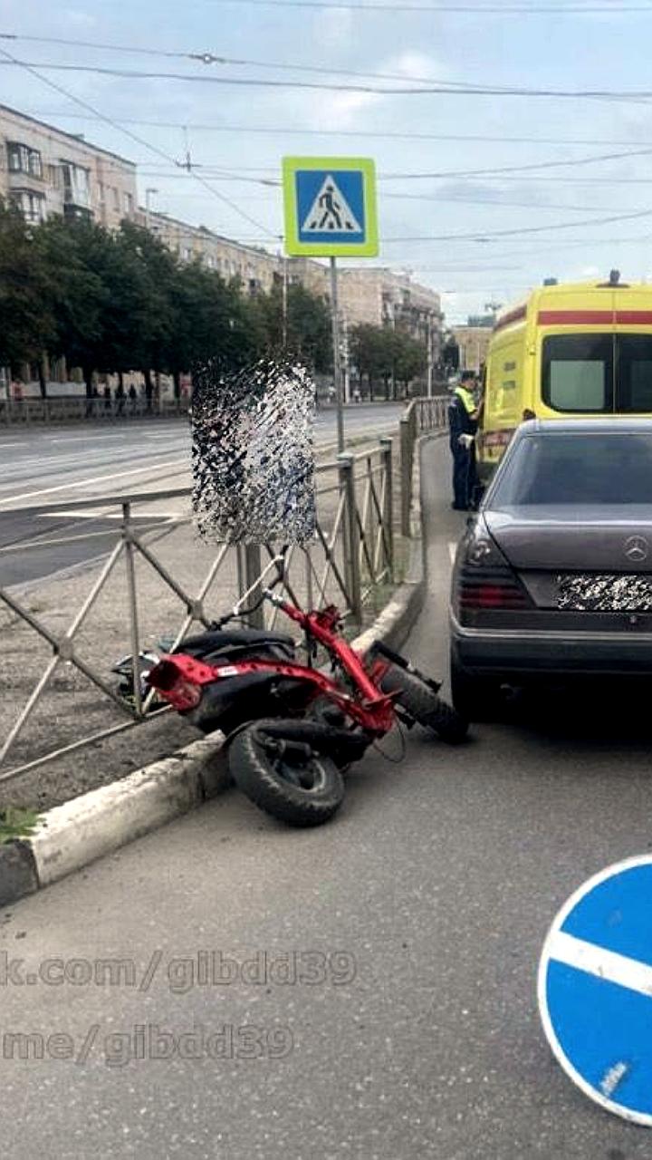 ДТП с мопедом в Парбиге: пострадал 7-летний пассажир