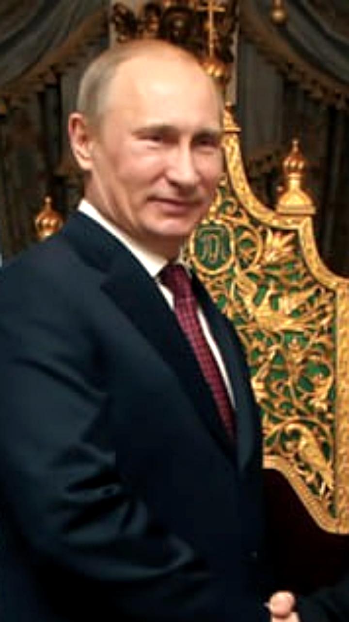 Президент Алан Гаглоев поздравил Патриарха Кирилла с Днем Крещения Руси
