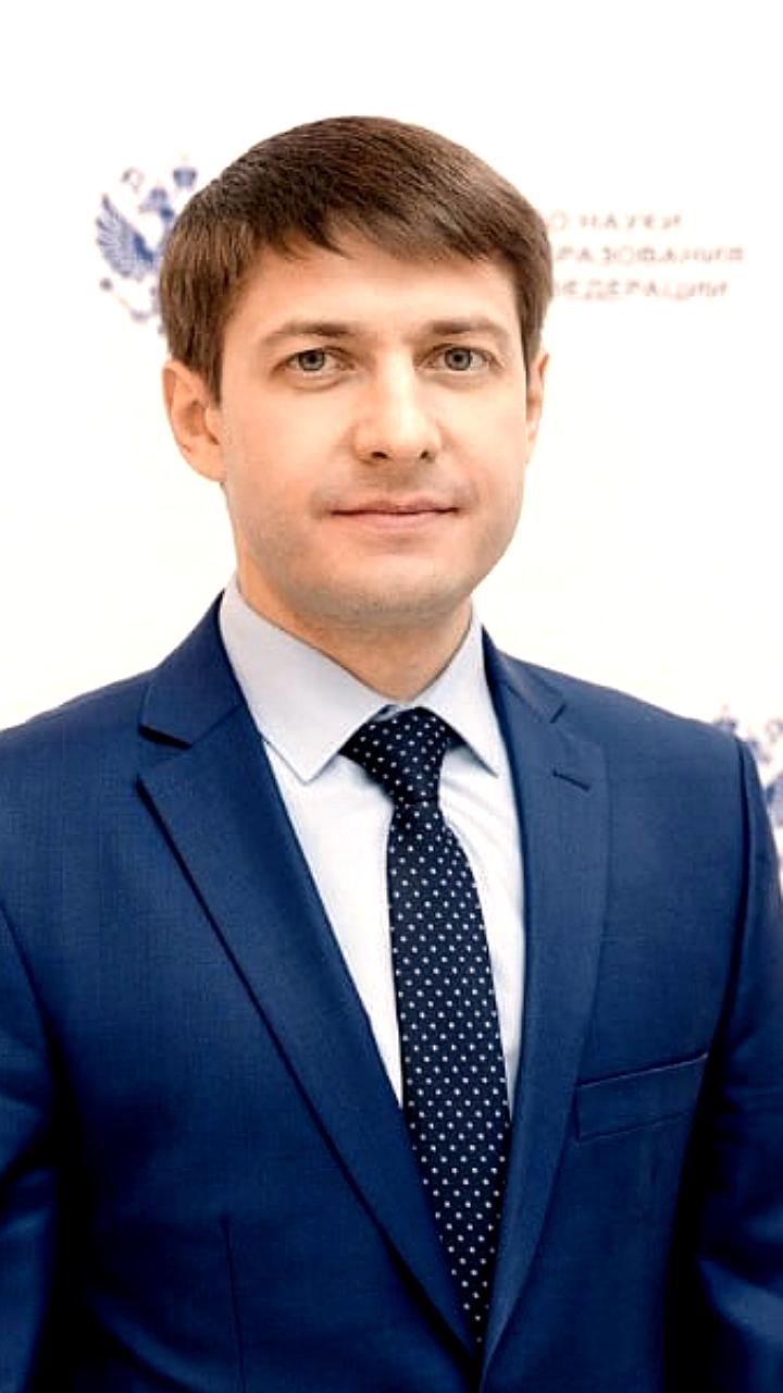 Дмитрий Беспалов завершает руководство СКФУ после успешных пяти лет