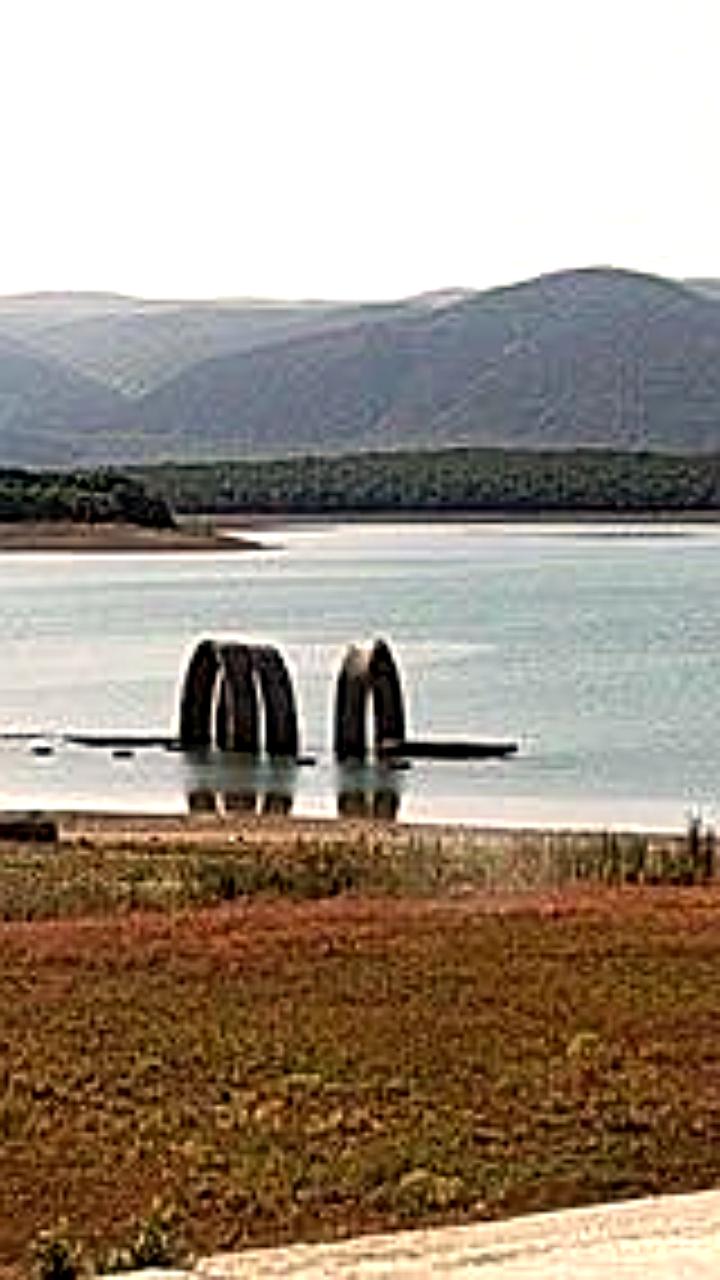 Засуха приводит к критическому снижению уровня воды в Чернореченском водохранилище