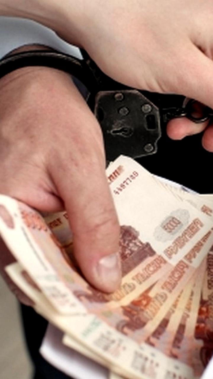 Бывший чиновник Камчатки осужден на 7 лет за взятки в сфере рыболовства