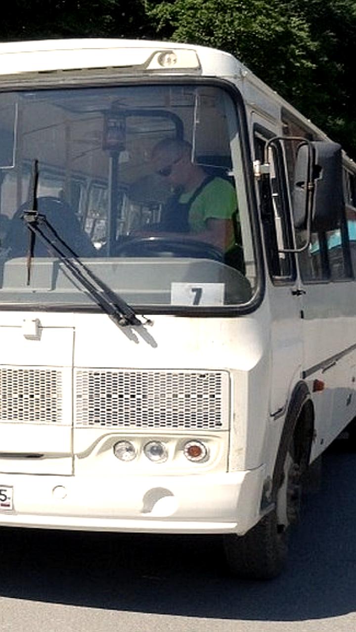 Перебои в общественном транспорте Находки: нехватка водителей и обновление маршрутов