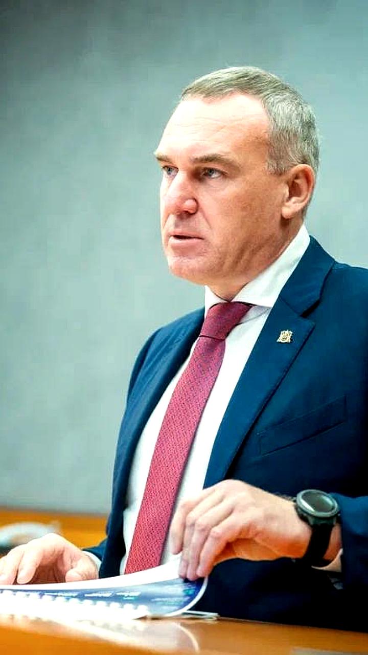 Обсуждение вклада Югры в экономику и планы по развитию гражданских инициатив