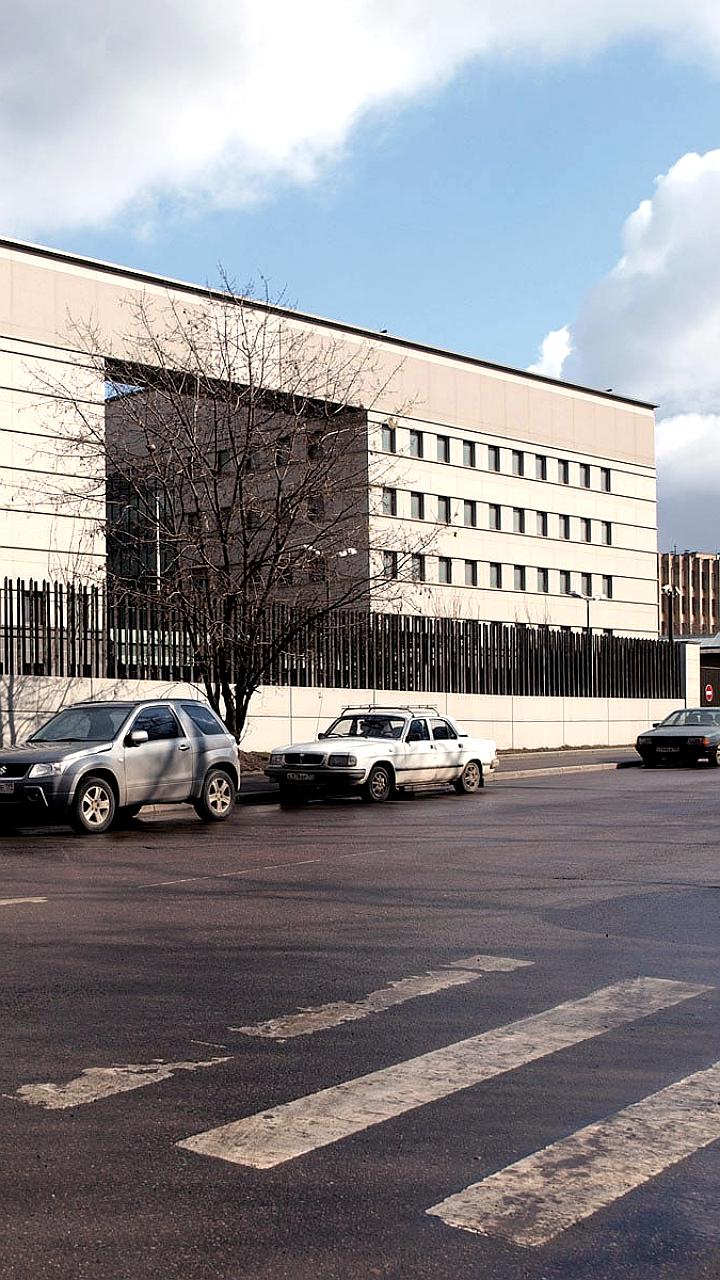 Японское посольство в Москве вводит новые правила для групповых заявителей на визы
