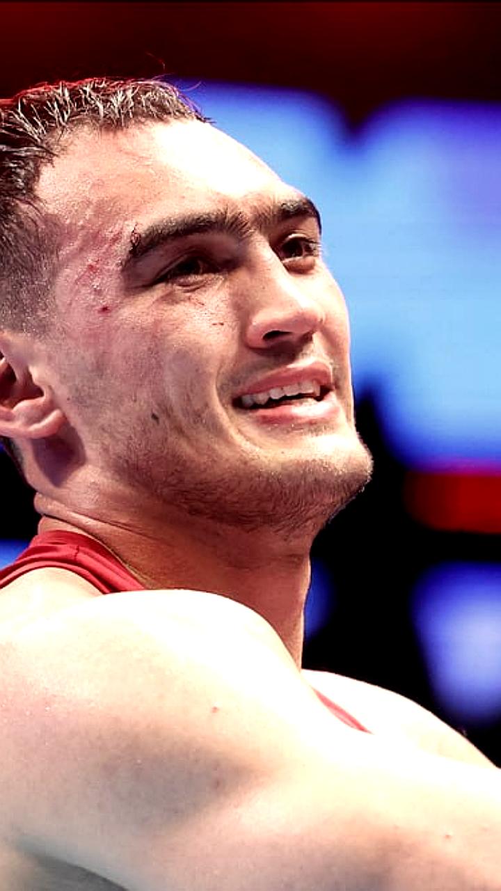 Олимпийский чемпион Лазизбек Муллажонов из Узбекистана получил положительный тест на допинг