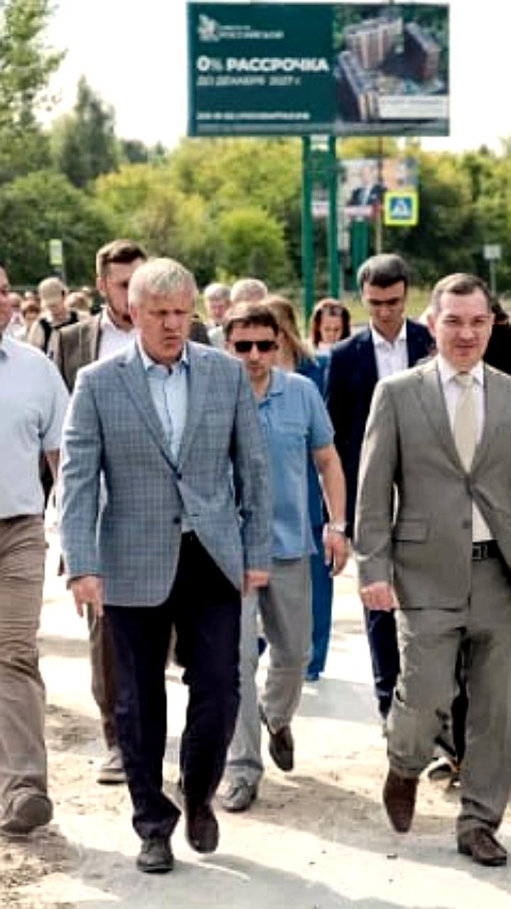 Благоустройство общественных пространств: Владикавказ и Севастополь обновляют скверы и пешеходные зоны