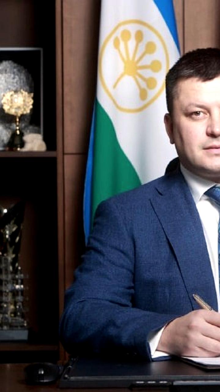 Мэры российских городов: Артём Молчанов и Болдакин в рейтинге ЦИК «Рейтинг»