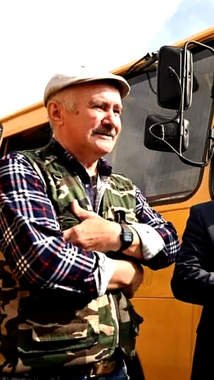 Алексей Текслер передал 42 новых школьных автобуса муниципалитетам Челябинской области