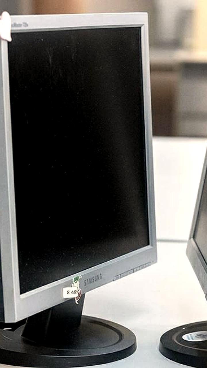 Минцифры увеличивает долю IT-разработок госкомпаний до 70%