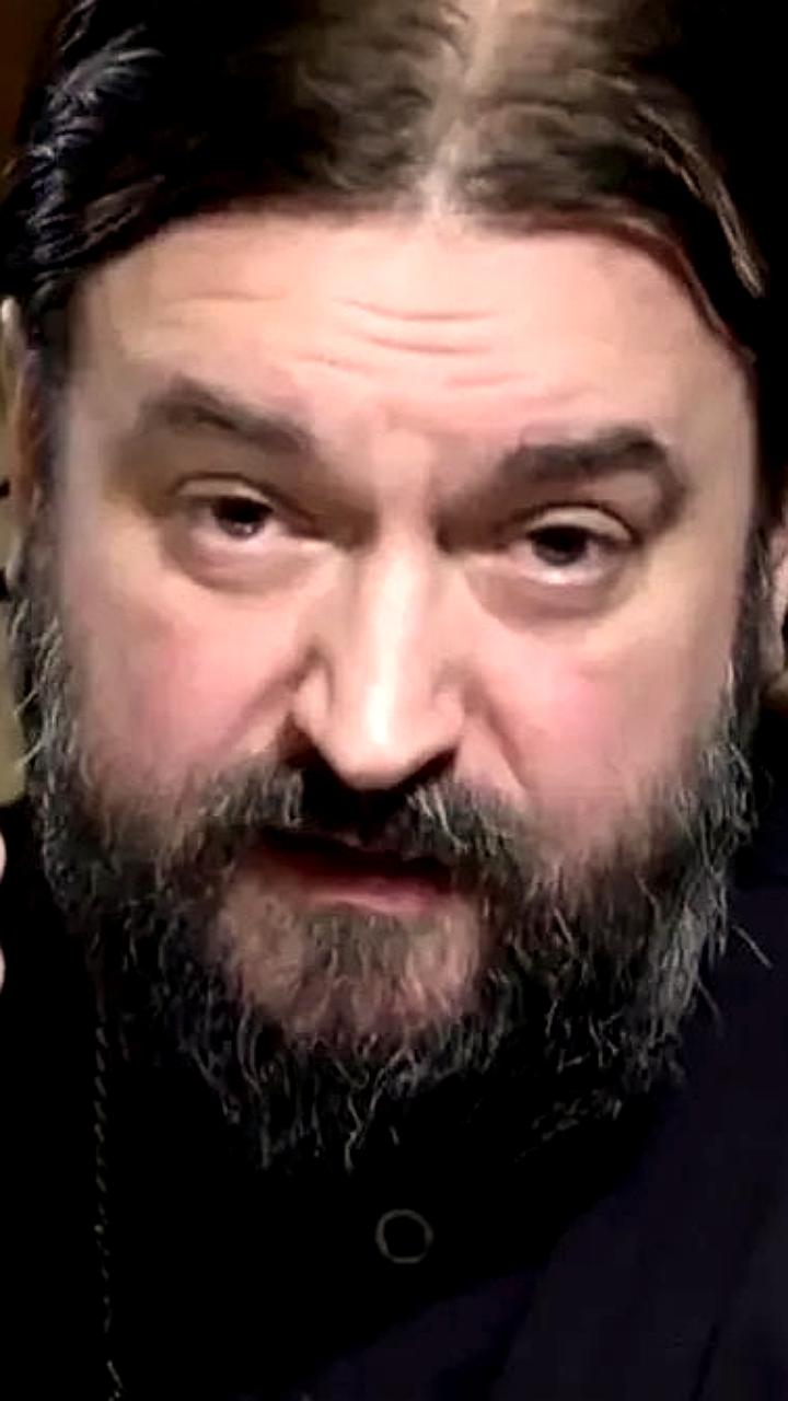 Протоиерей Ткачев о воспитании: физические наказания допустимы в полных семьях
