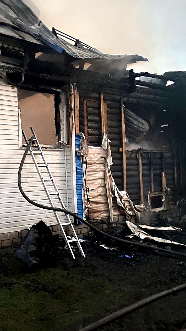 Пожар в частном доме на Бору унес жизнь шестилетней девочки
