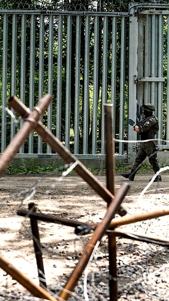 Польша рассматривает возвращение визового режима с Украиной