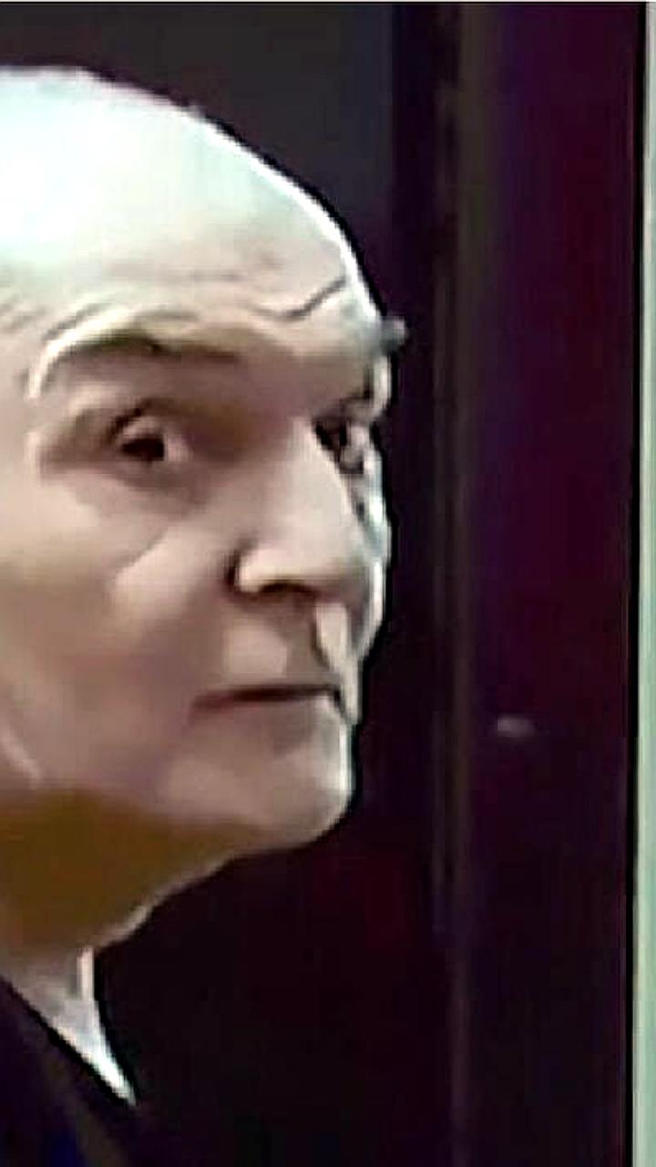 Суд в Санкт-Петербурге приговорил 'арбузного короля' Ильхама Алиева к 20 годам за заказные убийства