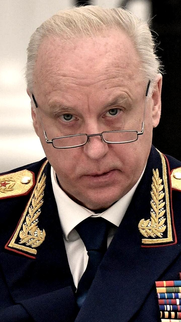 Сотрудница Газпрома Елена Краснова погибла в Дагестане после падения ветки на туристов