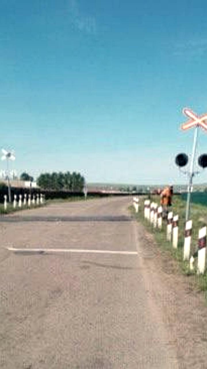 Прокуратура проверяет безопасность железнодорожных переездов в Новосибирске и Ангарске