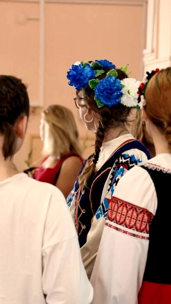 Студенты и выпускники вузов получат гранты для работы в культуре и образования