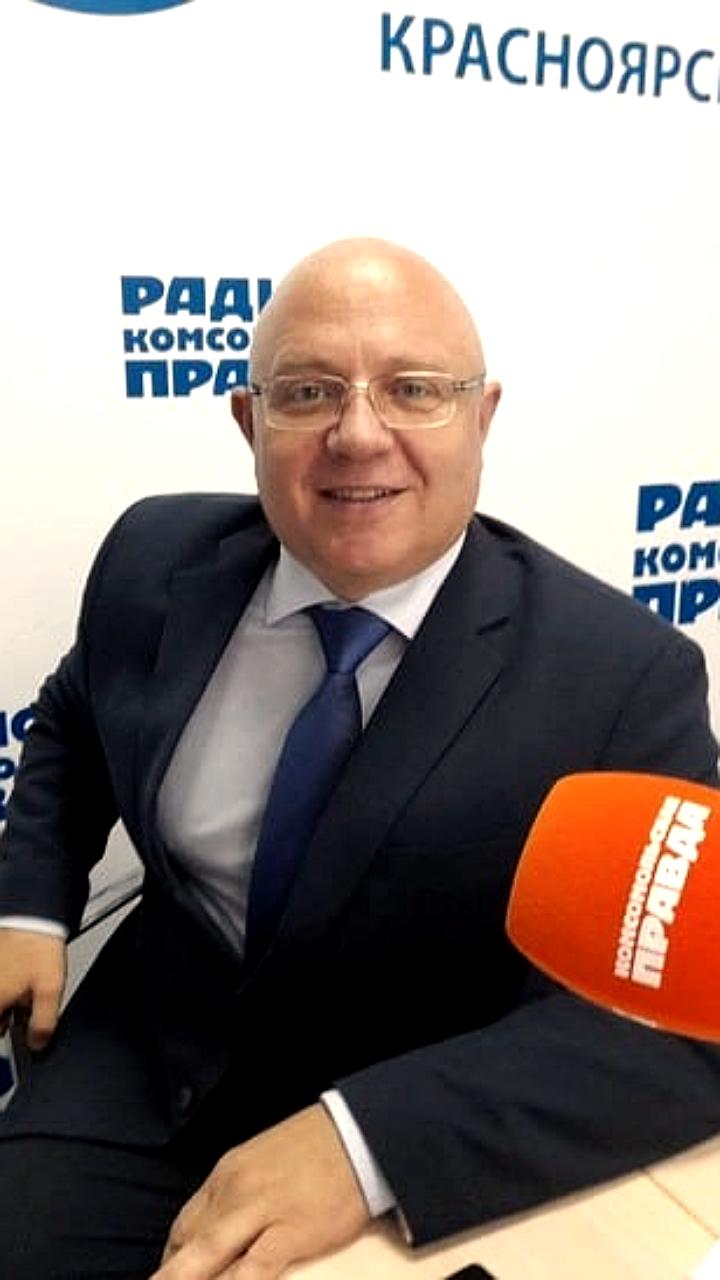 Сергей Миронов предлагает заморозить тарифы на ЖКХ и провести аудит управляющих компаний