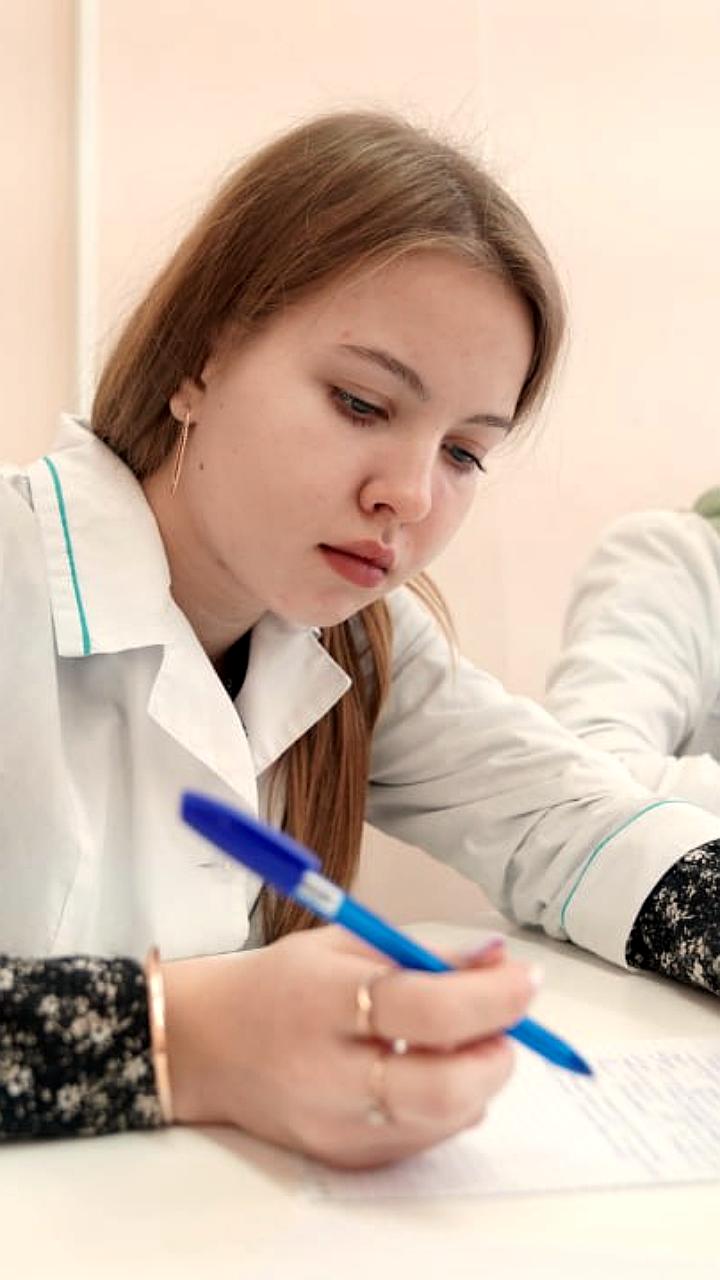 Центральный университет запускает исследовательскую программу по ИИ в биотехнологиях