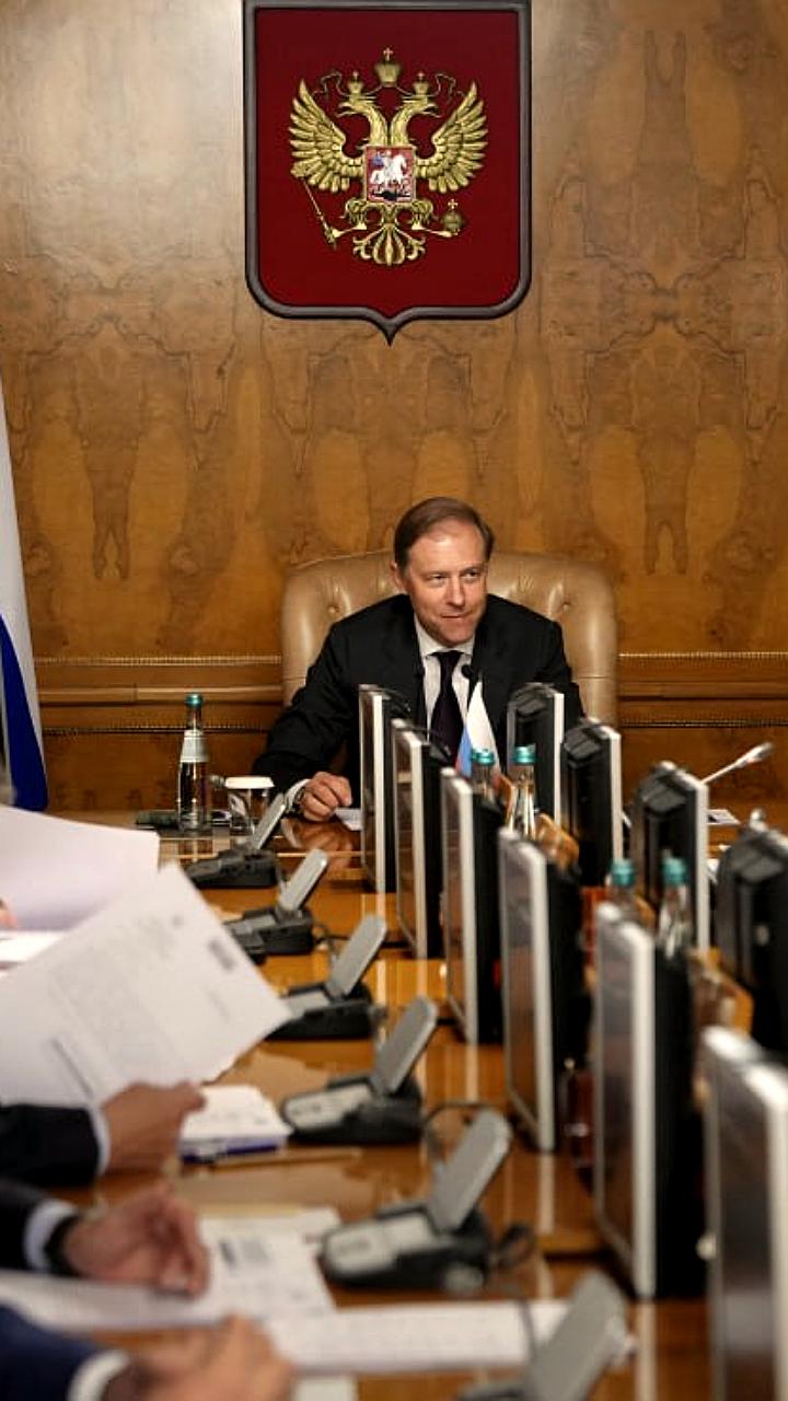Правительство рассматривает меры по поддержке судостроителей и обновлению флота