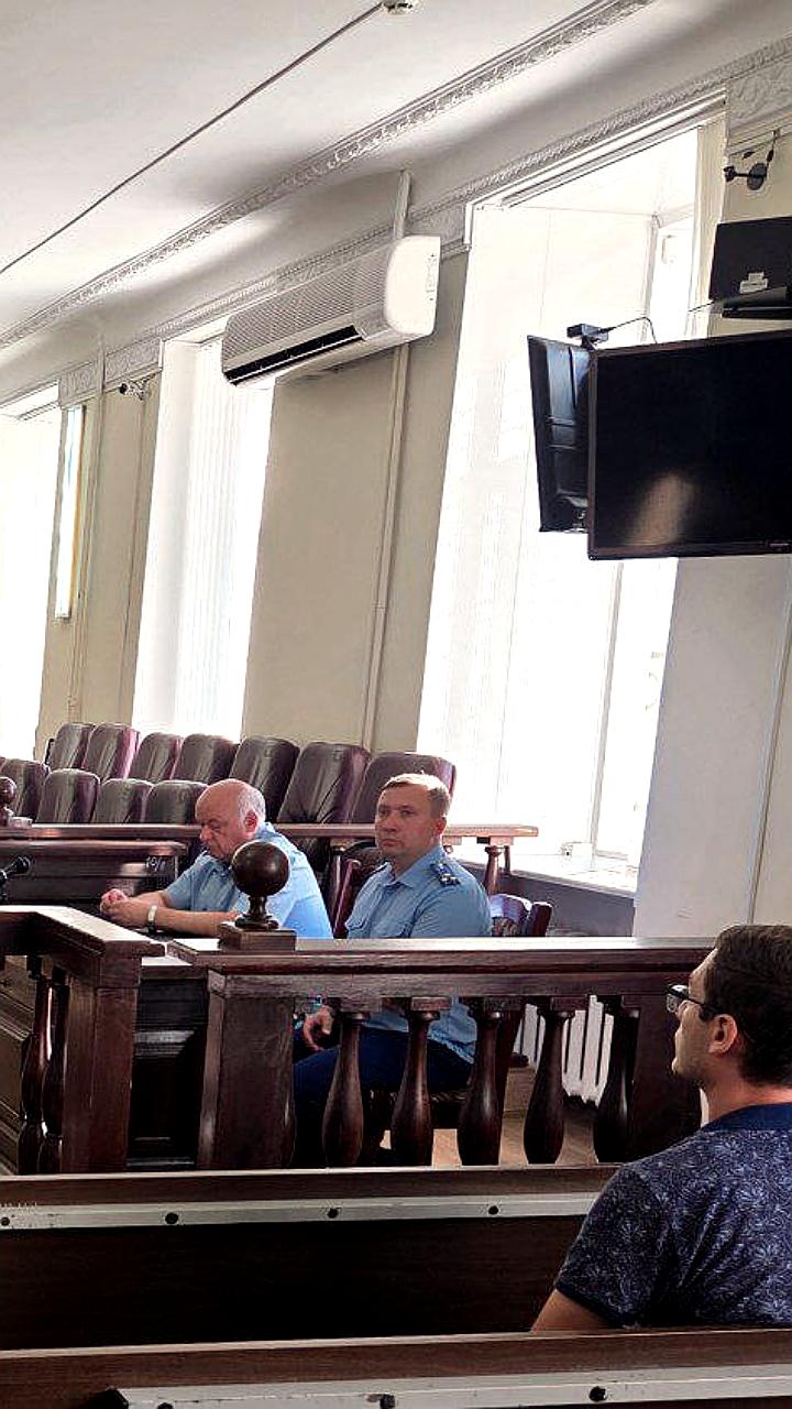 Суд в Туле осудил гражданина Азербайджана за осквернение воинских символов