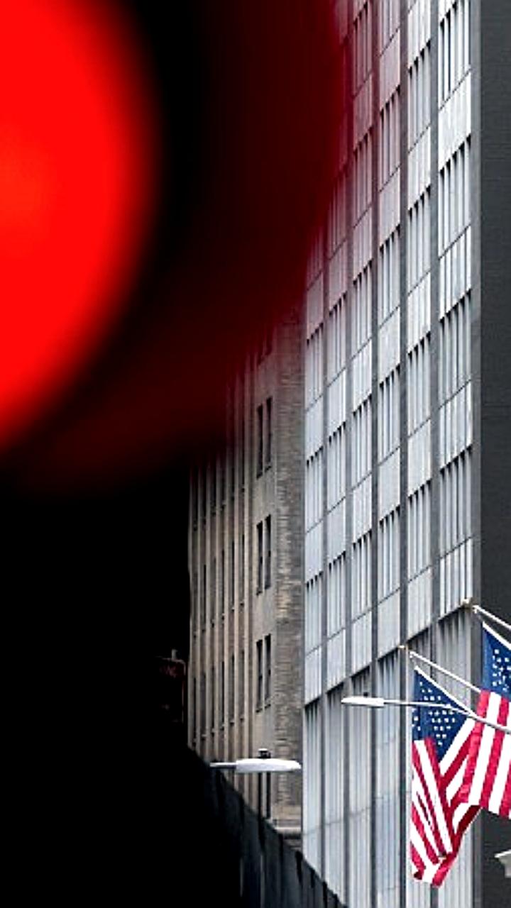 Китайский юань немного укрепился, индексы США растут на фоне изменений в ФРС