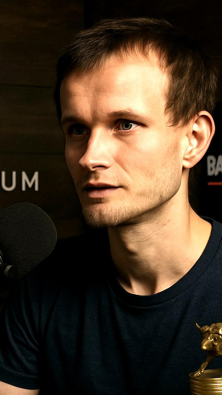 Виталик Бутерин о рисках и преимуществах покупки Ethereum публичными компаниями