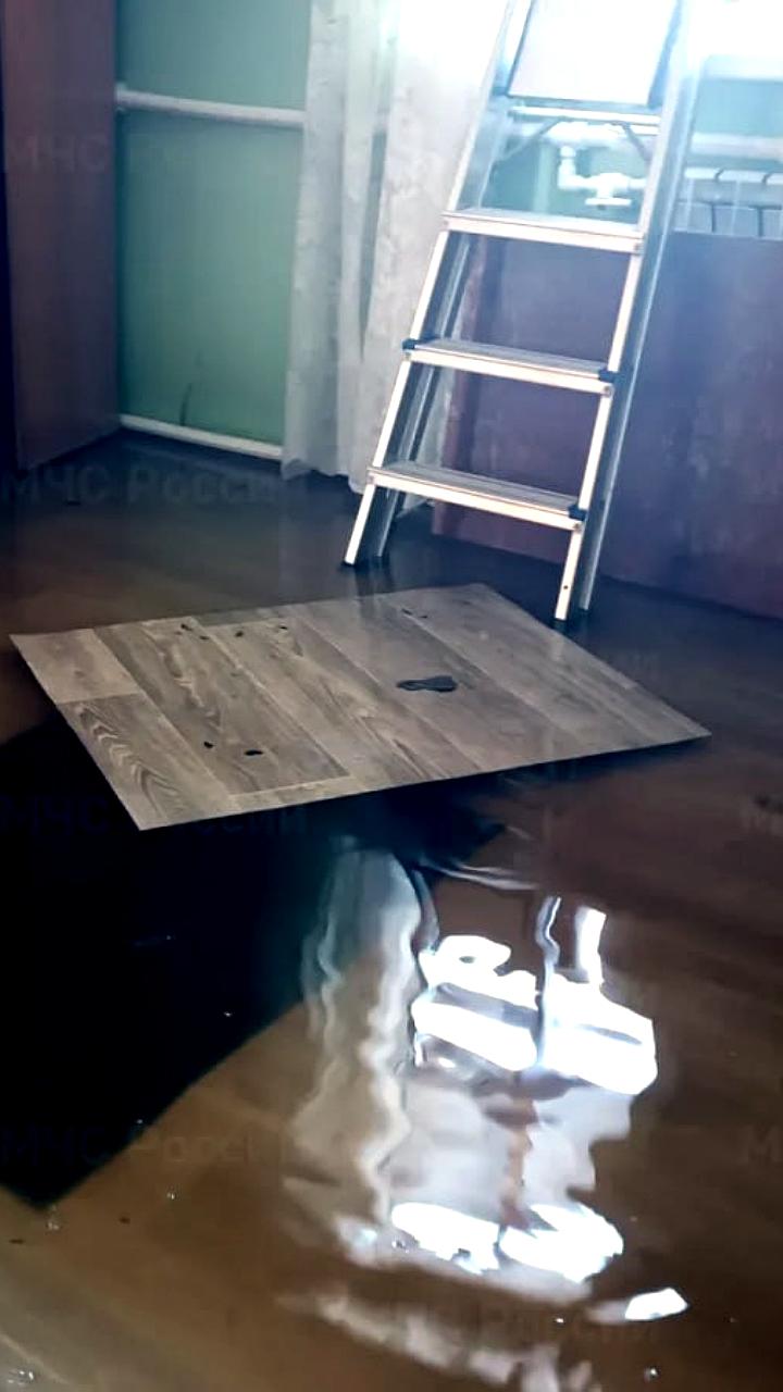 Паводковая обстановка в Селемджинском районе: спасатели оказывают помощь населению
