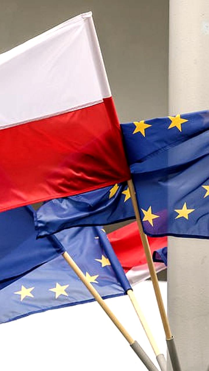 Прокуратура Польши проверяет расходы на яхты и солярии из средств ЕС