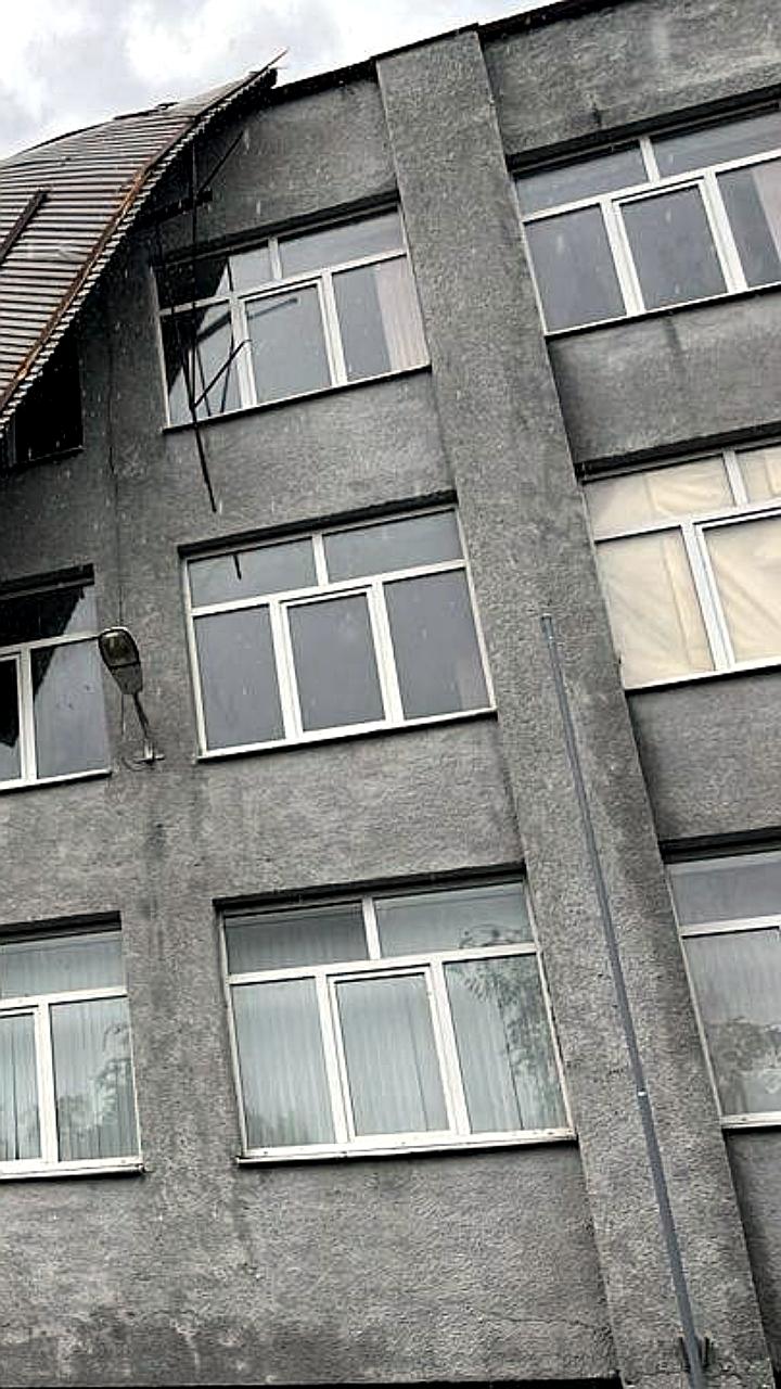 Обрушение крыши в школе Беслана: восстановление электроснабжения в процессе