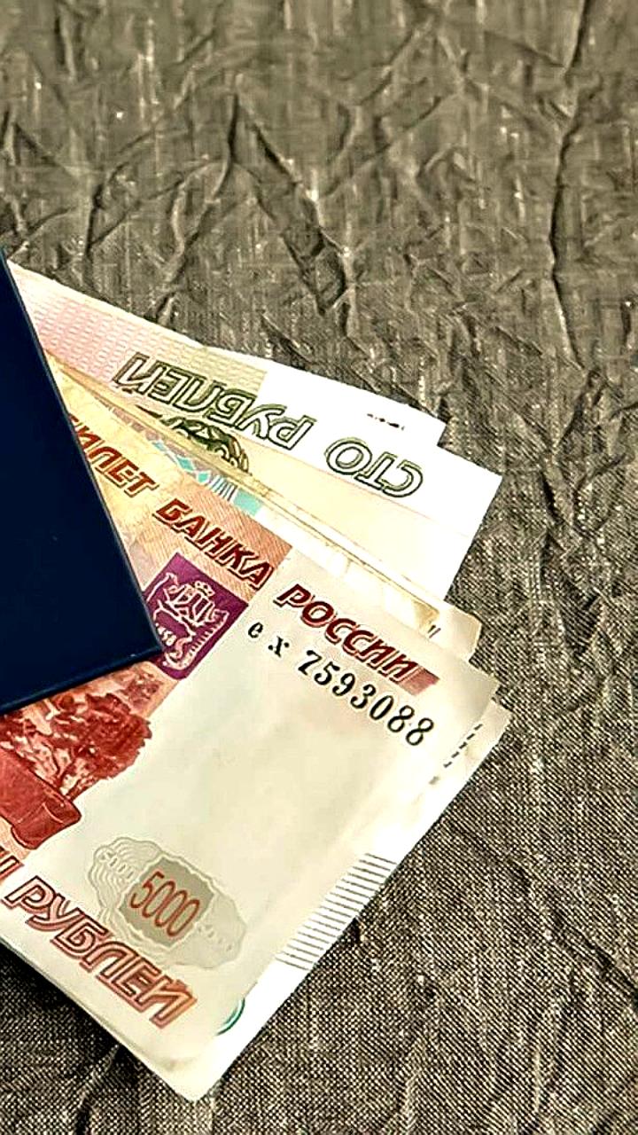 Уральский федеральный университет повышает стипендии с 1 сентября