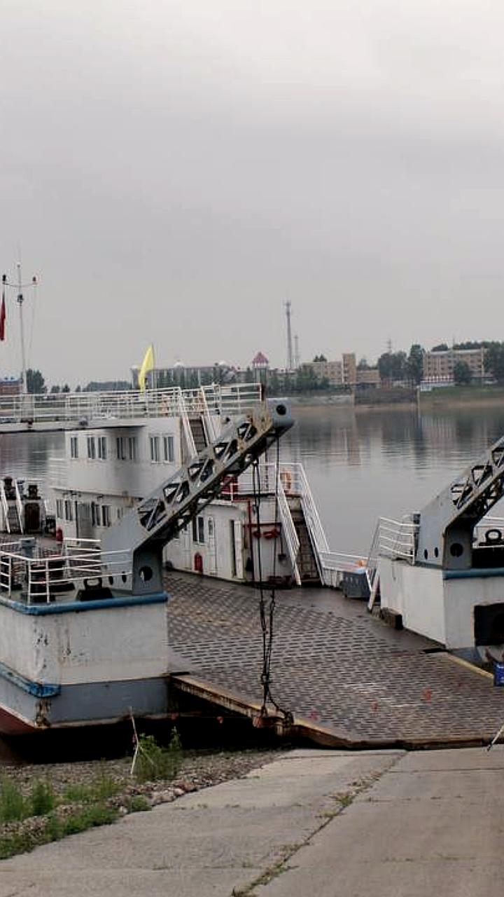 Приостановка движения грузовиков через пункт пропуска Амурзет из-за подъема уровня воды в реке Амур