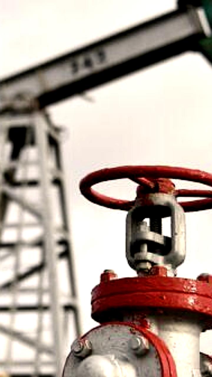 Швейцария снижает потолок цен на российскую нефть до $47,6, следуя примеру ЕС